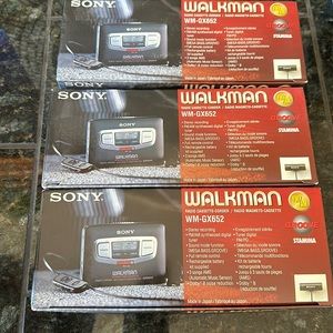 In box Sony walkman wm-gx652